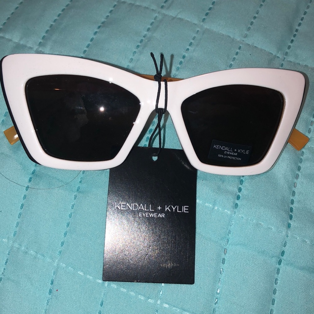 Kendall+Kylie Eyewear